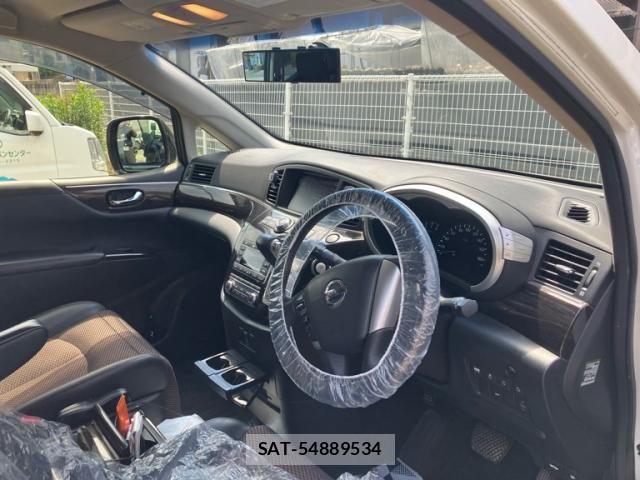 Nissan ELGRAND 2013-01 7392069-9