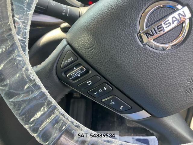 Nissan ELGRAND 2013-01 7392069-13