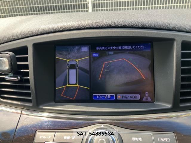 Nissan ELGRAND 2013-01 7392069-28