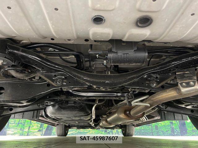 Nissan ELGRAND 2021-02 7392046-18