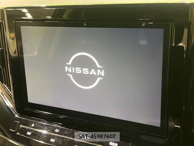 Nissan ELGRAND 2021-02 7392046-3