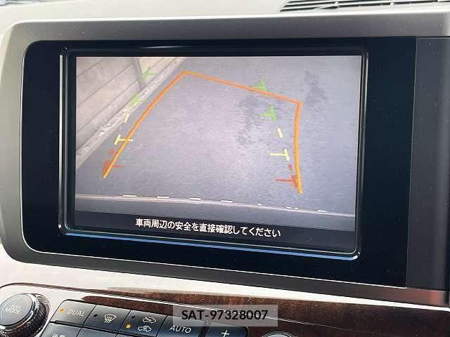 Nissan ELGRAND 2010-07 7392066-5