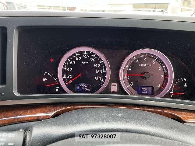 Nissan ELGRAND 2010-07 7392066-8