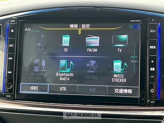 Nissan ELGRAND 2016-02 7392062-23