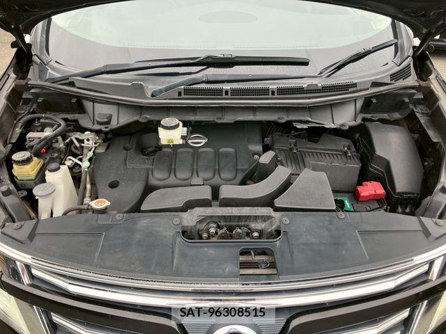 Nissan ELGRAND 2016-02 7392062-28