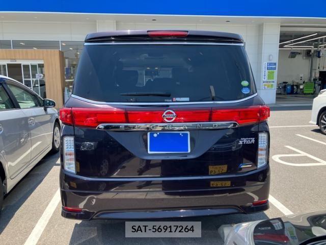 Nissan ELGRAND 2011-08 7454138-4