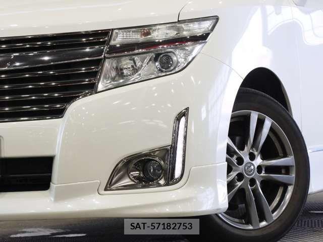 Nissan ELGRAND 2012-10 7454131-15