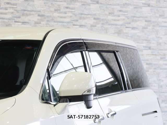 Nissan ELGRAND 2012-10 7454131-17