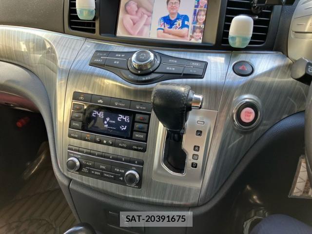 Nissan ELGRAND 2015-07 7454132-14
