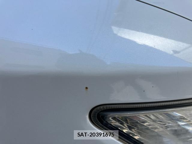 Nissan ELGRAND 2015-07 7454132-21