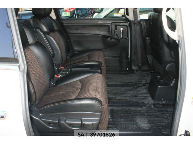 Nissan ELGRAND 2013-03 7454130-15