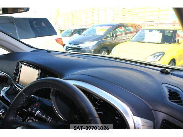 Nissan ELGRAND 2013-03 7454130-1