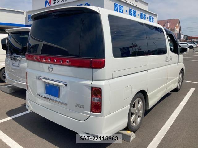 Nissan ELGRAND 2008-05 7454137-4