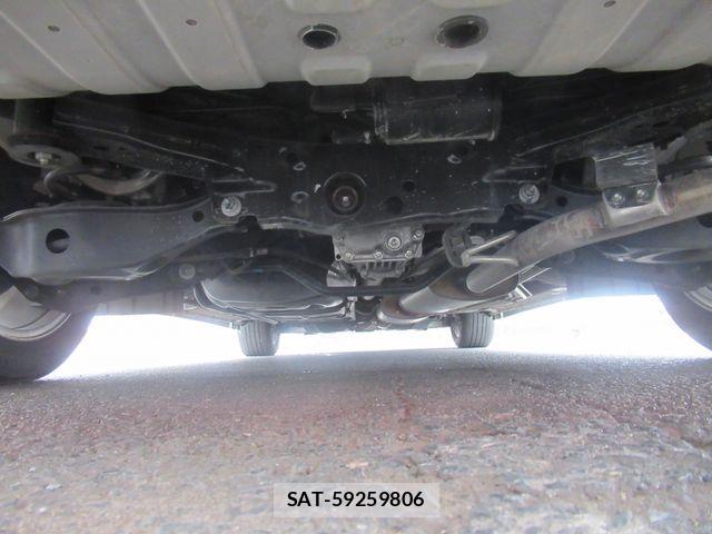 Nissan ELGRAND 2006-03 7454136-28