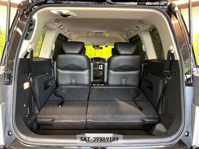 Nissan ELGRAND 2019-09 7454128-11