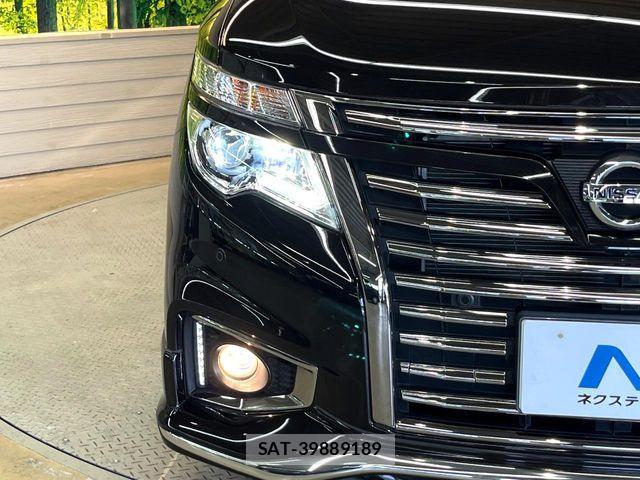 Nissan ELGRAND 2019-09 7454128-13