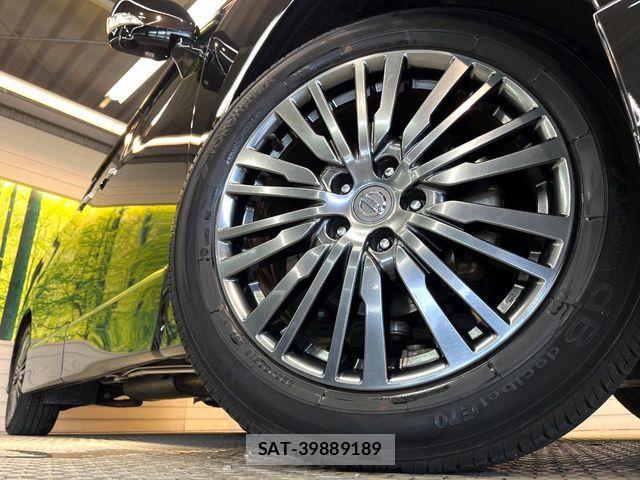 Nissan ELGRAND 2019-09 7454128-14