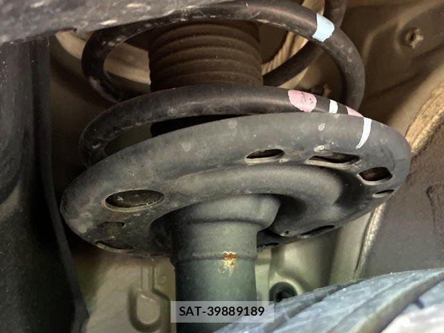 Nissan ELGRAND 2019-09 7454128-19
