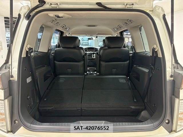 Nissan ELGRAND 2016-07 7500456-12