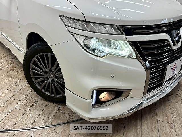 Nissan ELGRAND 2016-07 7500456-19