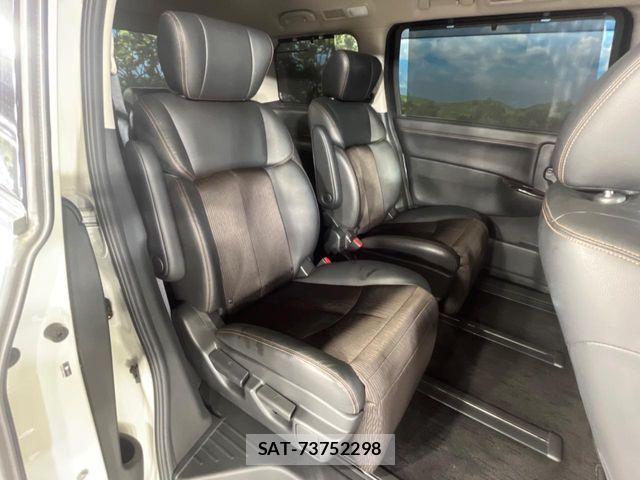 Nissan ELGRAND 2016-08 7500458-8