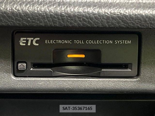Nissan ELGRAND 2016-05 7500460-6