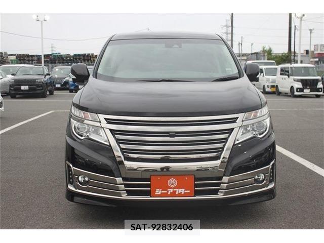 Nissan ELGRAND 2019-03 7500457-1