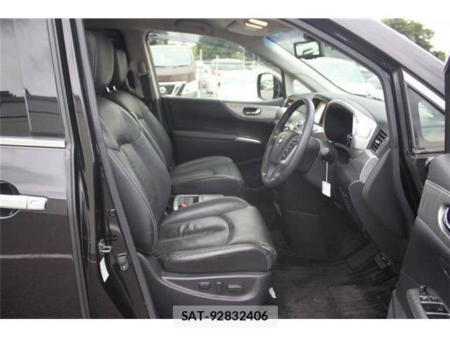 Nissan ELGRAND 2019-03 7500457-25