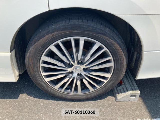 Nissan ELGRAND 2015-08 7500461-9