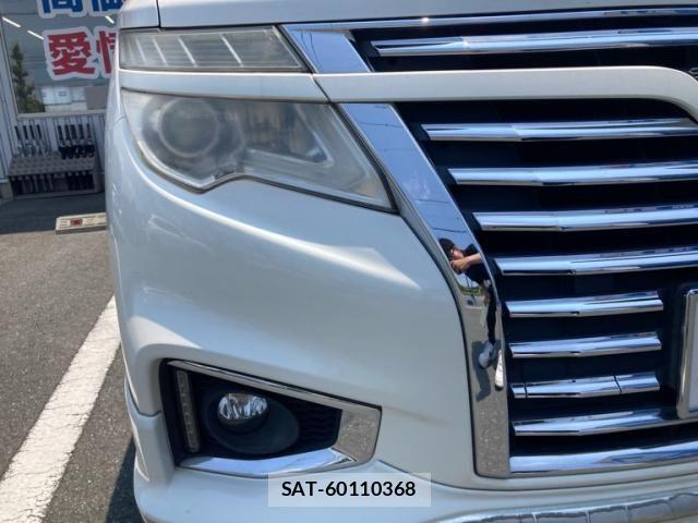 Nissan ELGRAND 2015-08 7500461-4