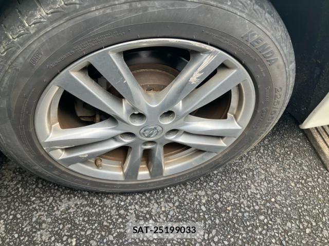 Nissan ELGRAND 2011-09 7562077-7