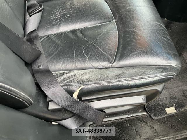 Nissan ELGRAND 2010-10 7616391-17