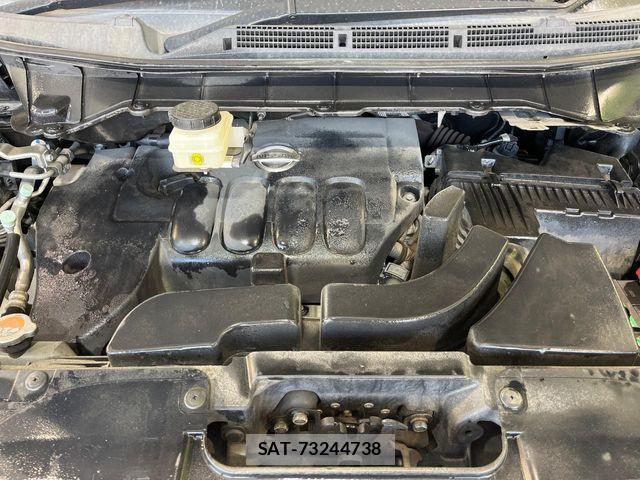 Nissan ELGRAND 2015-02 7616386-17