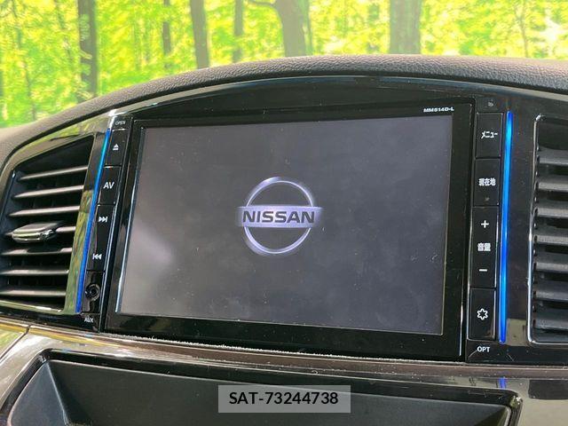 Nissan ELGRAND 2015-02 7616386-3