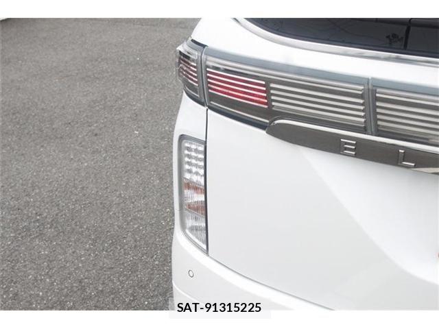 Nissan ELGRAND 2021-03 7616378-18