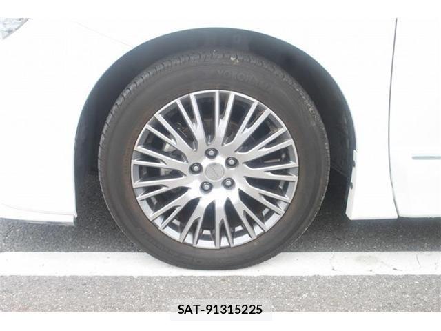 Nissan ELGRAND 2021-03 7616378-21