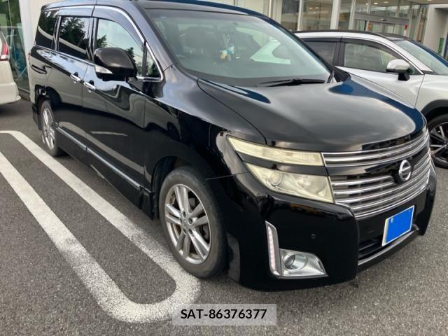 Nissan ELGRAND 2012-07 7616393-0