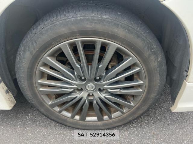 Nissan ELGRAND 2015-11 7616390-6