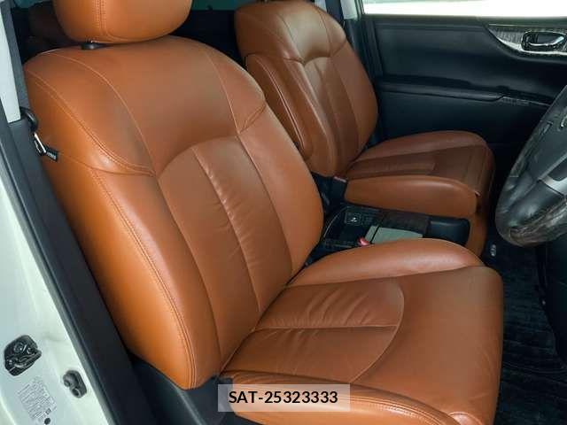 Nissan ELGRAND 2018-04 7616385-15