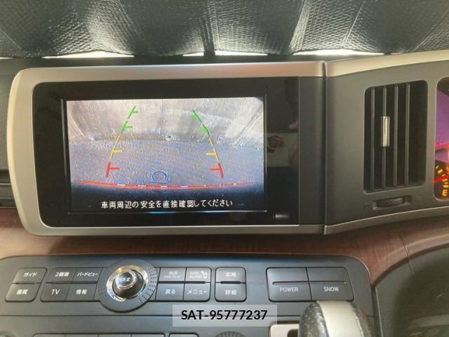 Nissan ELGRAND 2005-09 7616392-17