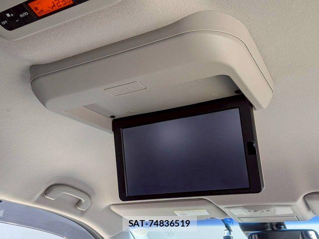 Nissan ELGRAND 2021-02 7723039-17