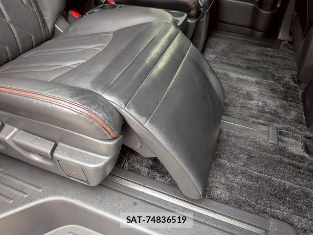 Nissan ELGRAND 2021-02 7723039-19