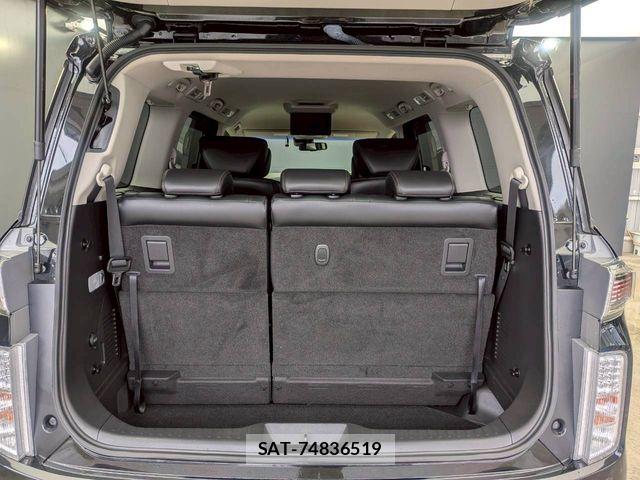 Nissan ELGRAND 2021-02 7723039-23