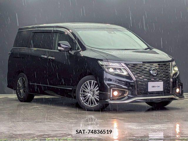 Nissan ELGRAND 2021-02 7723039-28