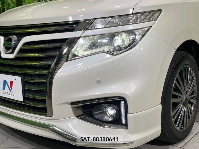 Nissan ELGRAND 2016-11 7723048-12