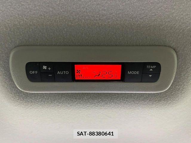 Nissan ELGRAND 2016-11 7723048-5