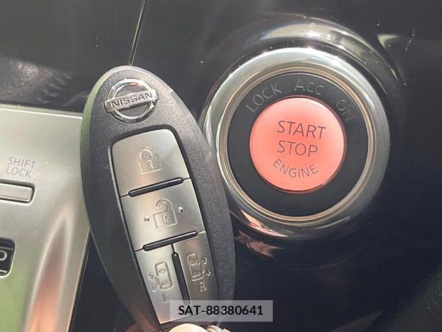 Nissan ELGRAND 2016-11 7723048-6