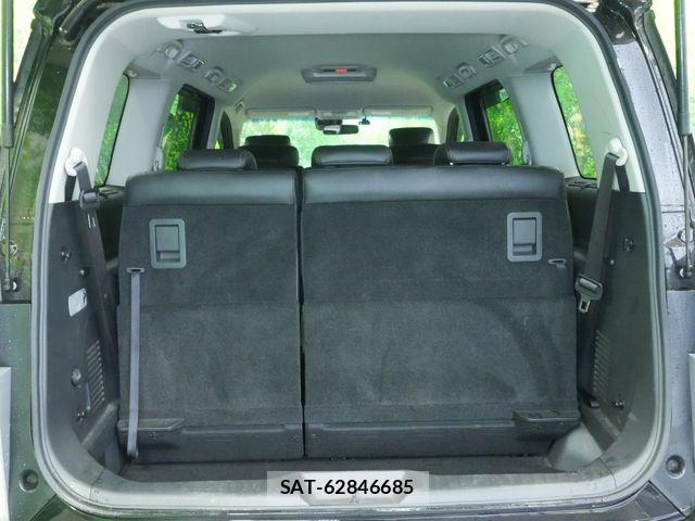 Nissan ELGRAND 2019-02 7723046-26