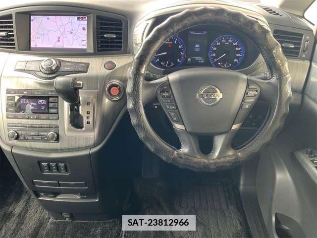 Nissan ELGRAND 2015-08 7723055-15