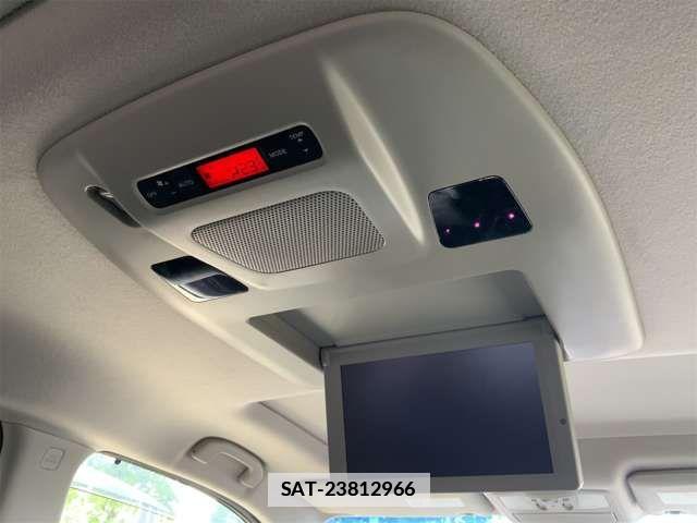 Nissan ELGRAND 2015-08 7723055-2